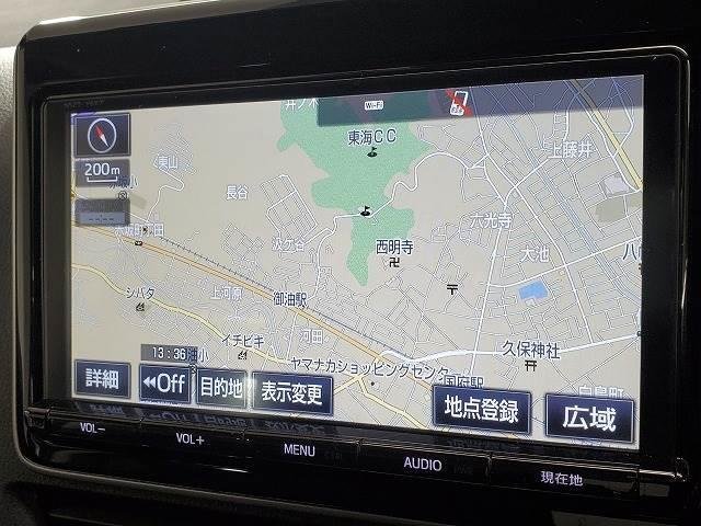 TOYOTA VOXY HYBRID X 2018