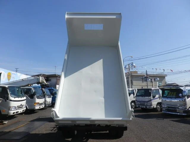 MITSUBISHI FUSO FIGHTER 2020