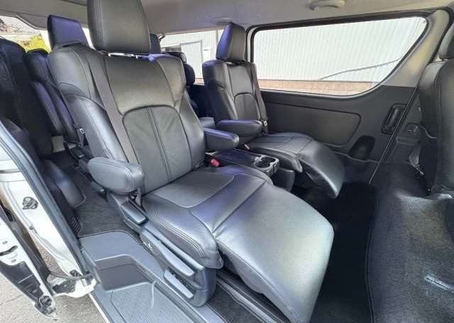 TOYOTA HIACE WAGON 2019