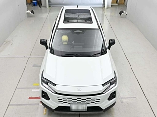 TOYOTA RAV4 2026 White Pearl
