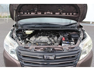 TOYOTA NOAH 2017 BROWN
