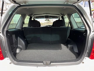 MAZDA TRIBUTE 2005 PEARL