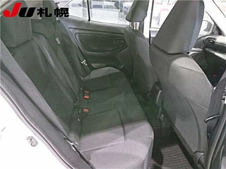 TOYOTA YARIS CROSS 2024 white