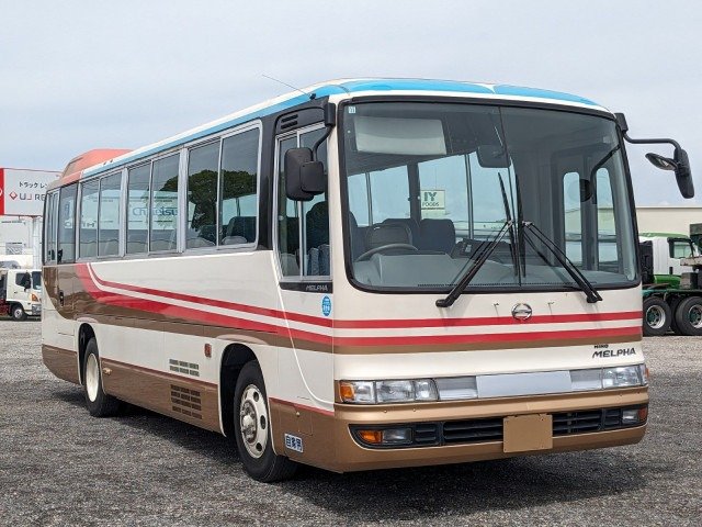 HINO MELFA 2000