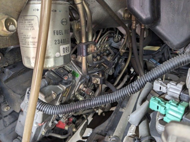 HINO MELFA 2000