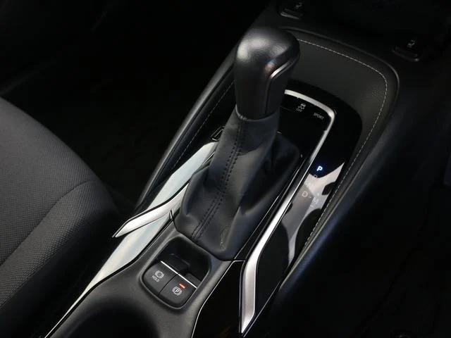 2019 Toyota Corolla - Image 2