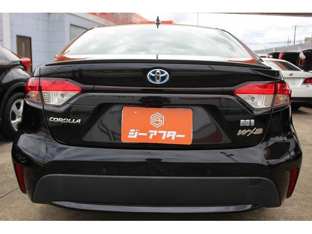 2020 Toyota Corolla Hybrid - Image 8