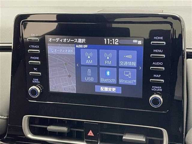 2022 Toyota Aqua Hybrid - Image 5