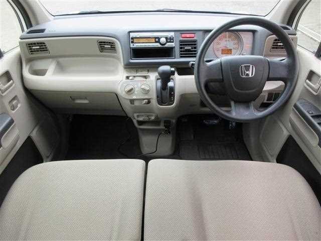 2015 Honda Life - Image 12