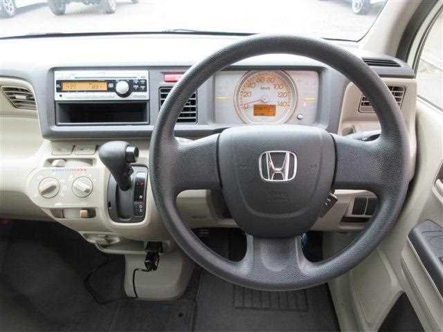 2015 Honda Life - Image 13