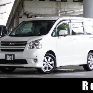 2010 Toyota Noah