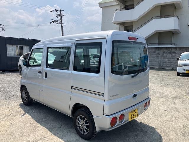 2014 Mitsubishi Minicab Van