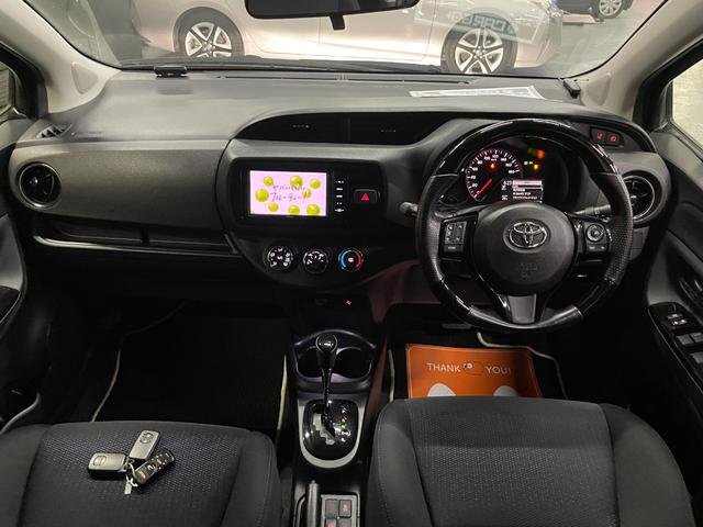 2016 Toyota Vitz