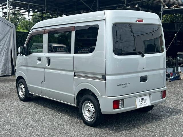 2017 Mitsubishi Minicab Van