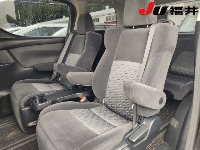 2017 Toyota Alphard S