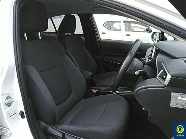 2021 Toyota Corolla Hybrid シャ