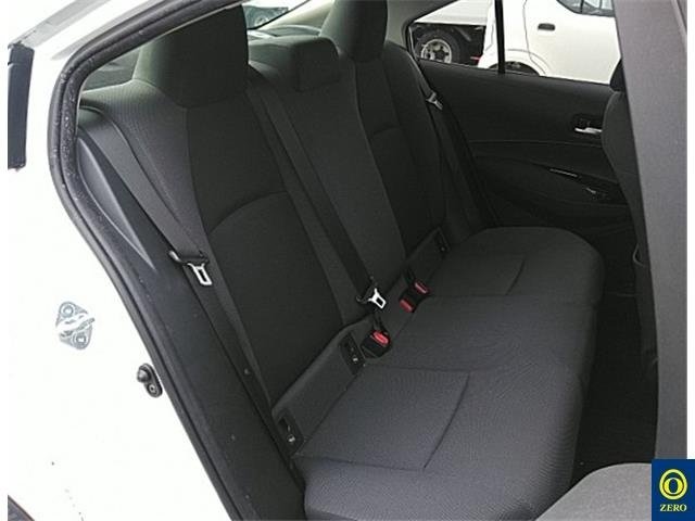2021 Toyota Corolla Hybrid シャ
