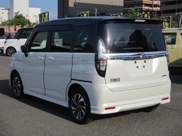 2024 Mitsubishi Delica D2 Hybrid