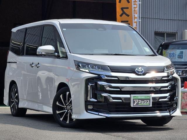 2025 Toyota Noah Hybrid
