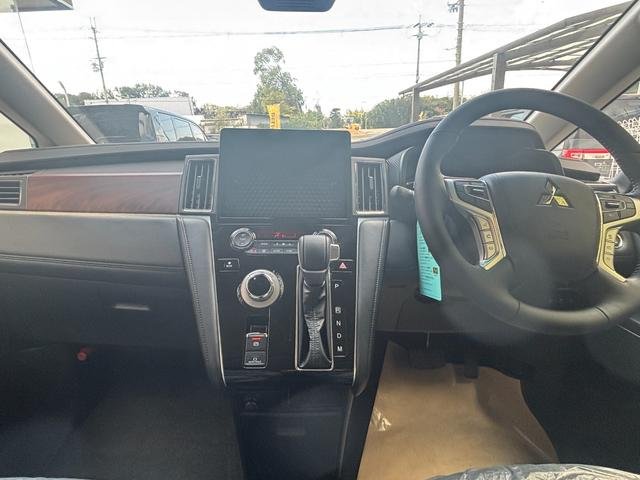 2026 Mitsubishi Delica 4WD