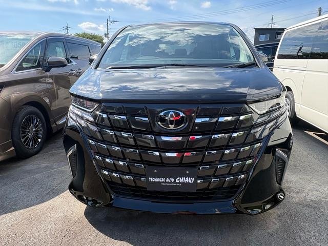2026 Toyota Alphard Hybrid