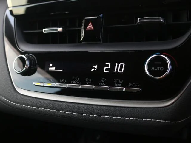 2019 Toyota Corolla - Image 7