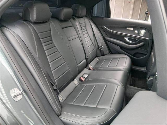 MERCEDES BENZ E-CLASS E200 AVANTGARDE SPORT - Image 9