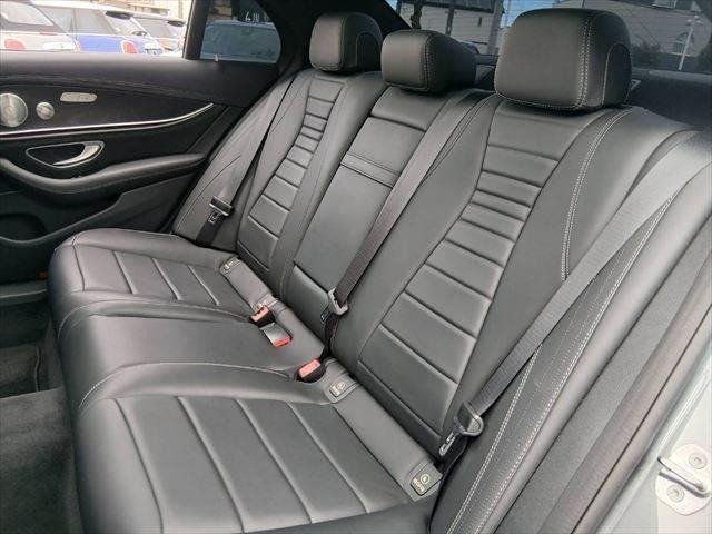 MERCEDES BENZ E-CLASS E200 AVANTGARDE SPORT - Image 26