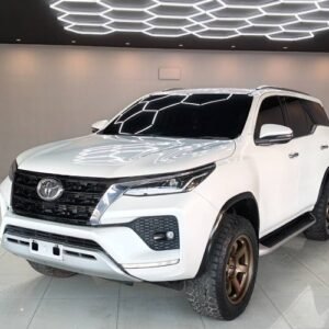 Toyota Legender 4WD