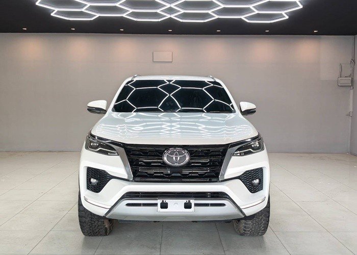 Toyota Legender 4WD