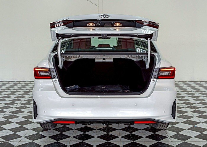 Toyota Sedan
