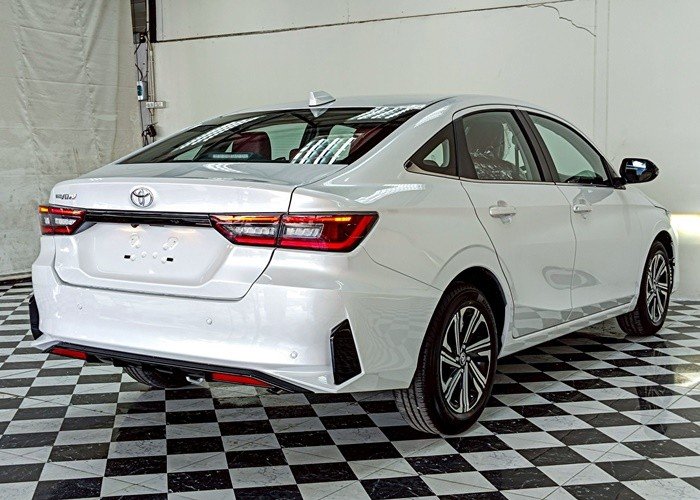 Toyota Sedan