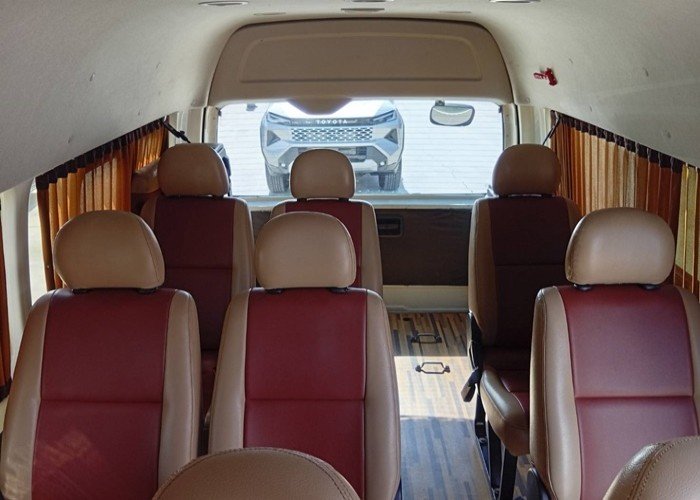 Toyota Van