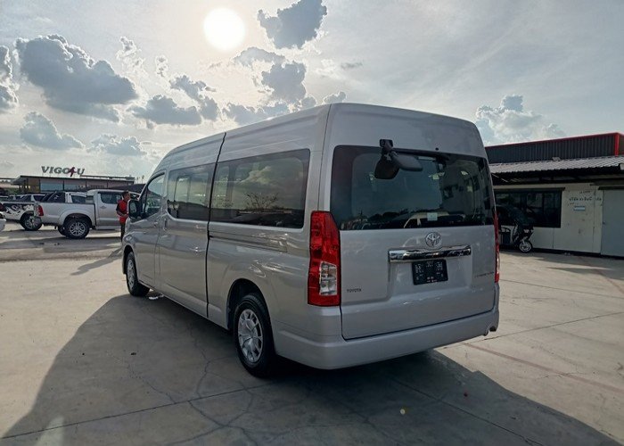 Toyota Van
