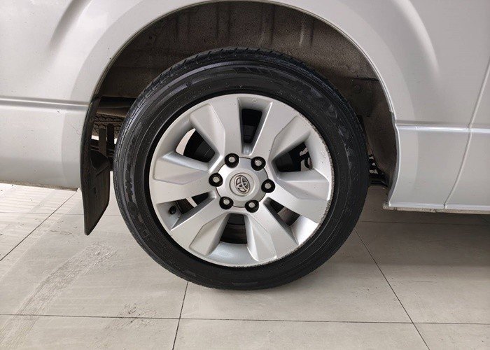 Toyota Van