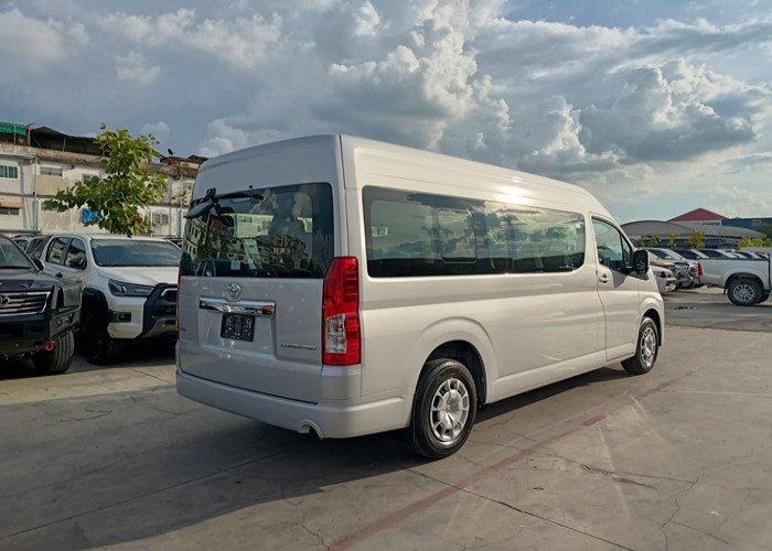 Toyota Van